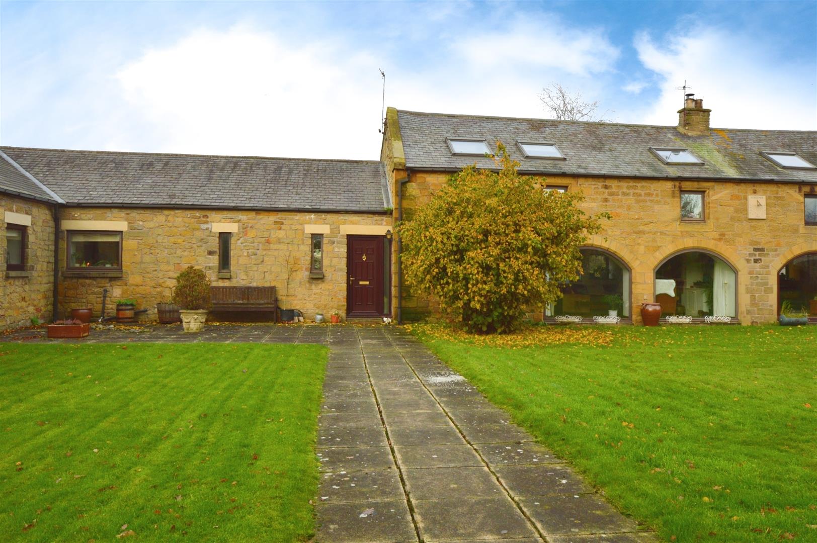 Property Pendemor, Longhirst, Morpeth Barn Conversion House